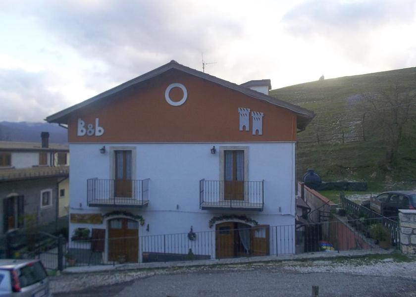 Abruzzo Pescasseroli Exterior Detail
