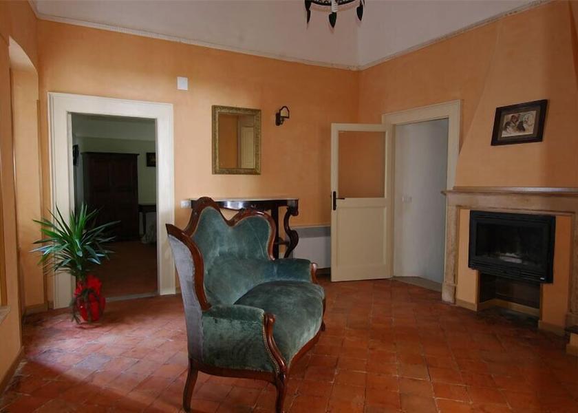 Abruzzo Pescasseroli Interior Entrance