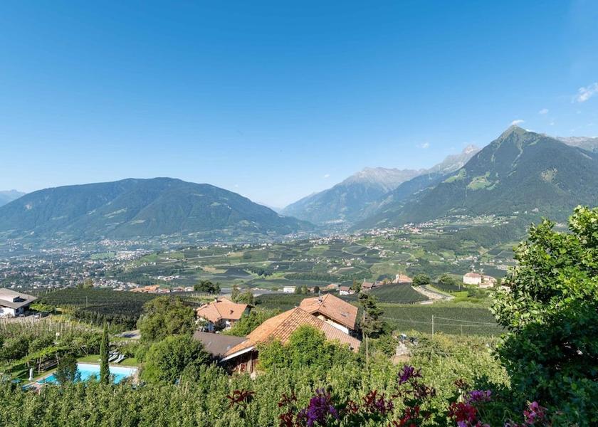 Trentino-Alto Adige Schenna Exterior Detail