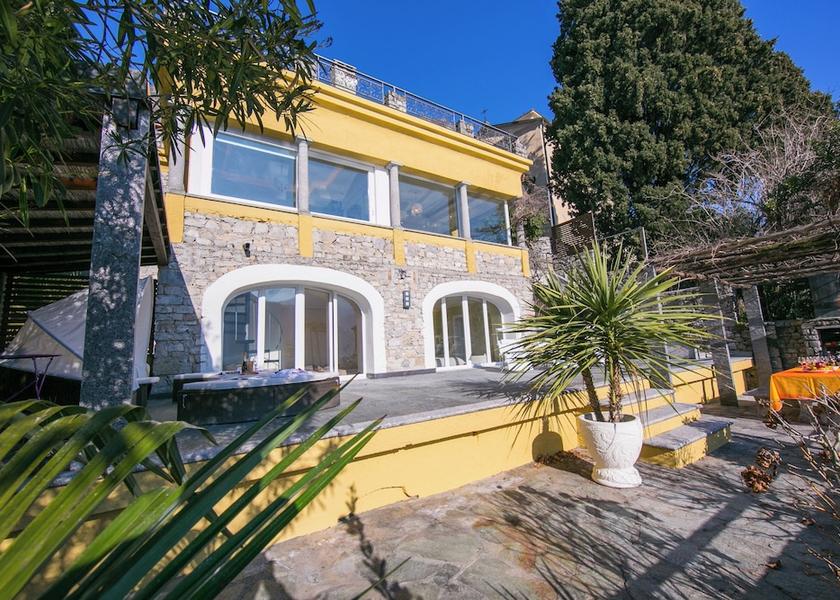 Lombardy Valsolda Terrace