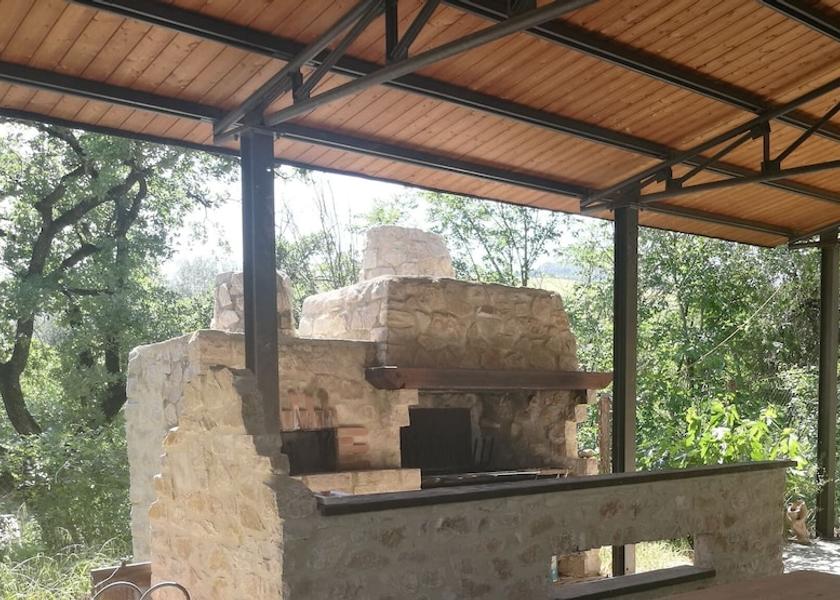 Umbria Monte Castello di Vibio Property Grounds