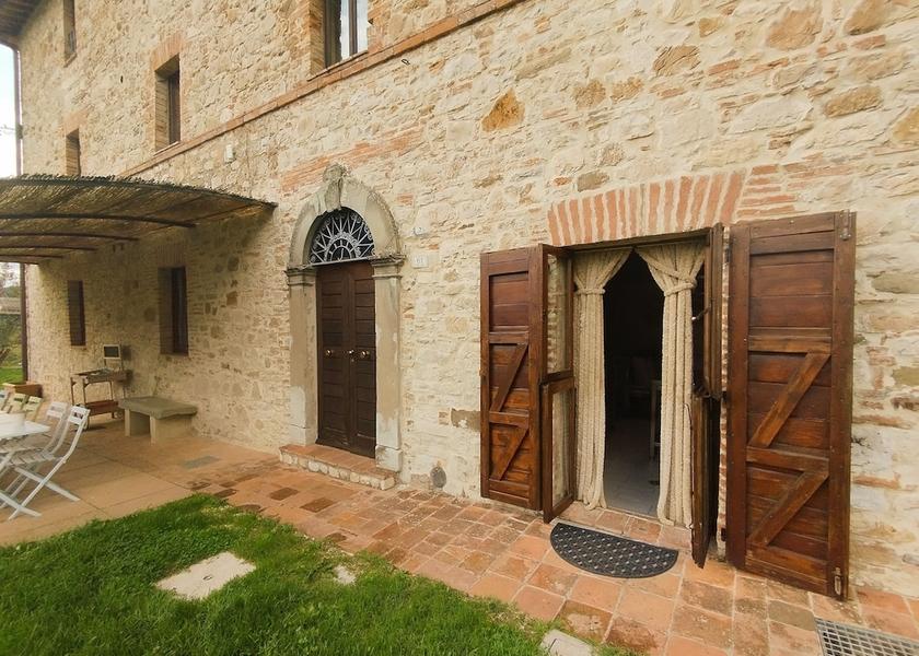Umbria Monte Castello di Vibio Exterior Detail