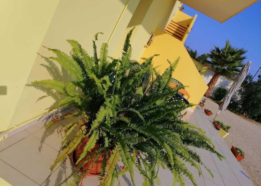 Puglia Tuglie Exterior Detail