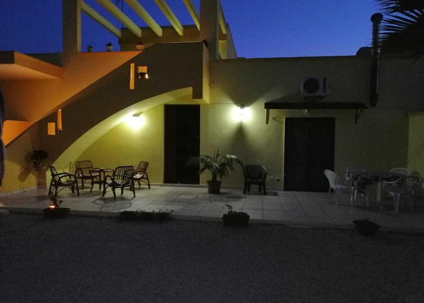 Puglia Tuglie Facade