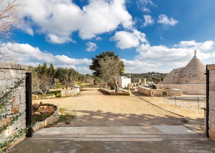 Puglia Ceglie Messapica Property Grounds