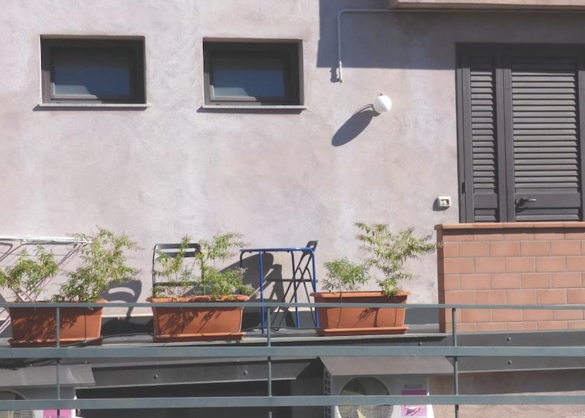 Sicily Nicolosi Exterior Detail