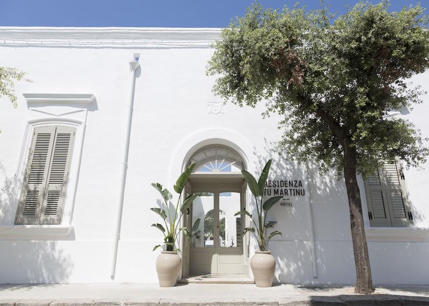 Puglia Taviano Facade