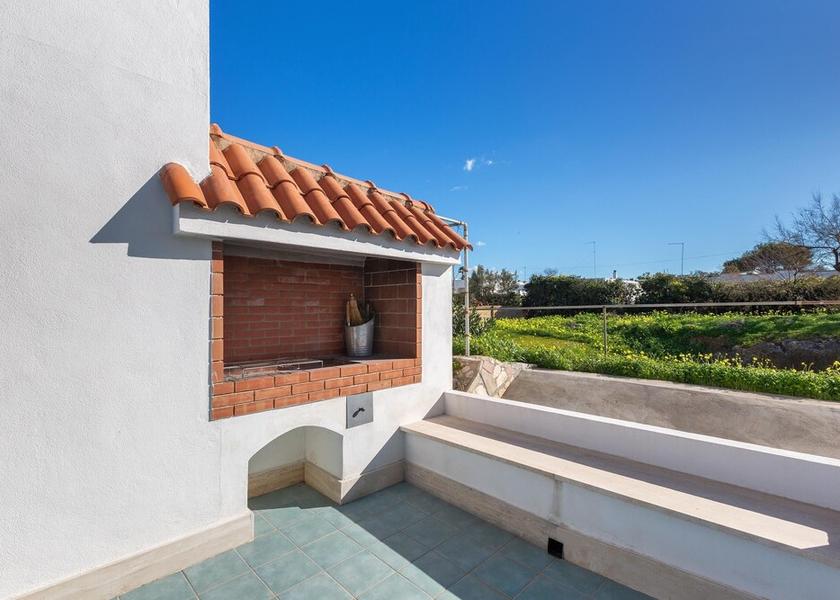 Puglia Taviano Exterior Detail