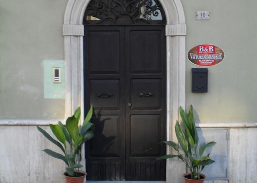 Marche San Benedetto del Tronto Entrance