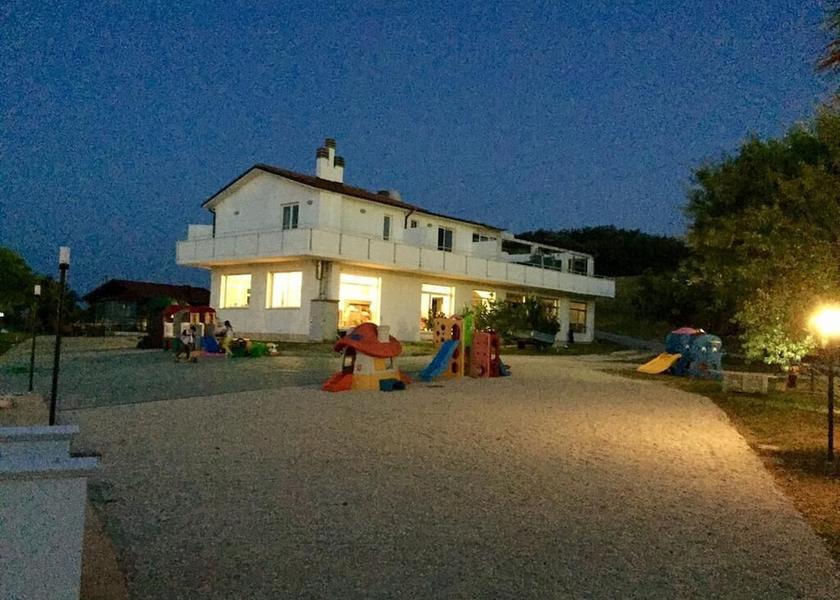 Marche San Benedetto del Tronto Facade