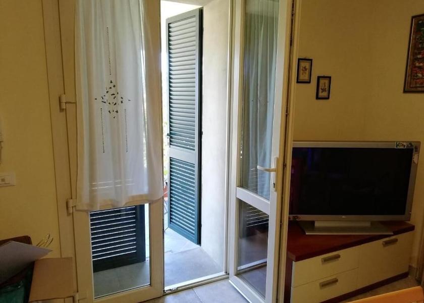 Tuscany Monteverdi Marittimo Interior Entrance