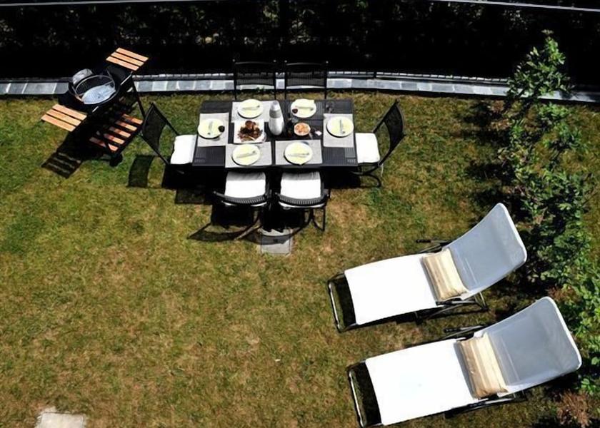 Lombardy Laglio Property Grounds