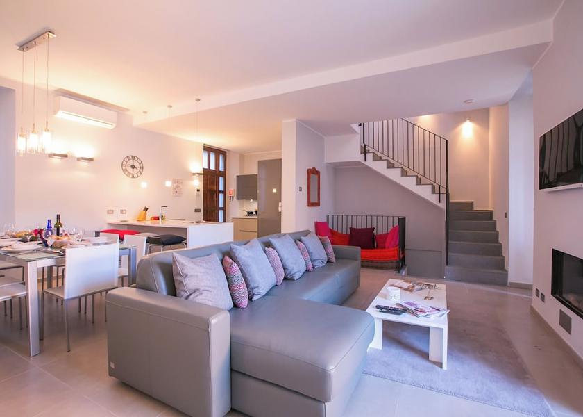 Lombardy Laglio Living Area