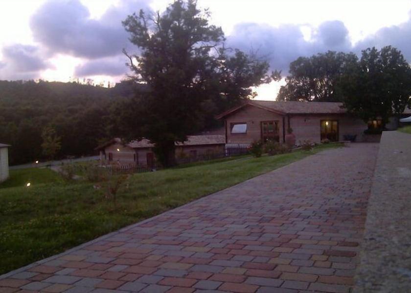 Lazio Trevignano Romano Property Grounds