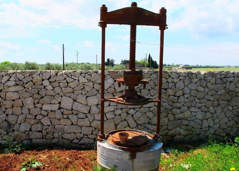 Puglia Martano Exterior Detail