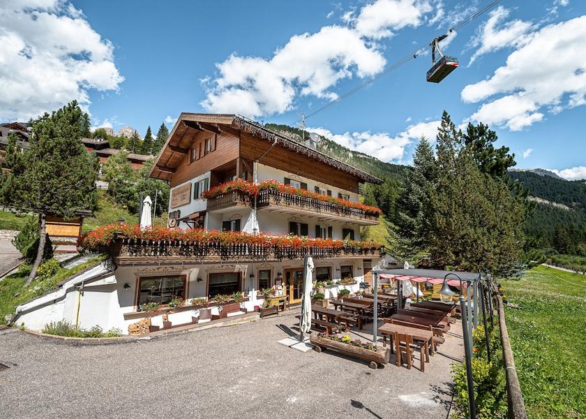 Trentino-Alto Adige Campitello di Fassa Facade
