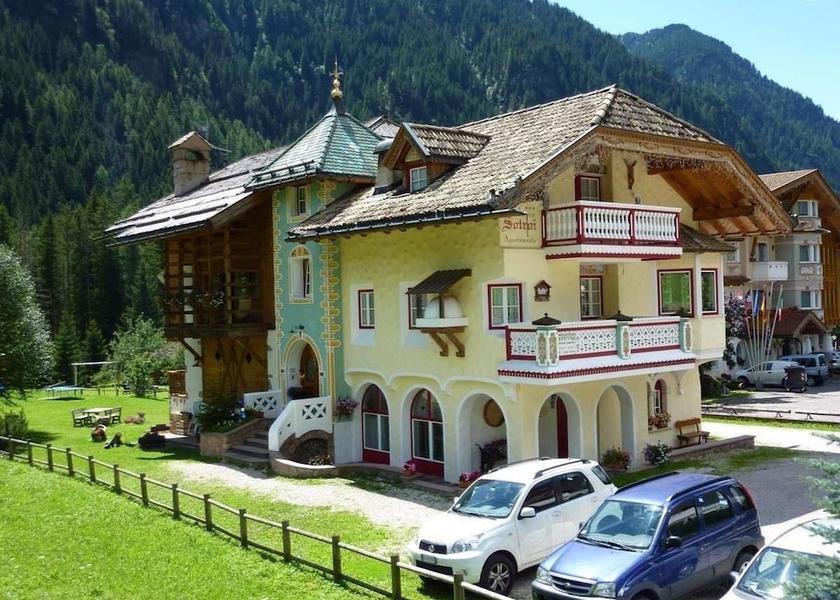 Trentino-Alto Adige Campitello di Fassa Facade
