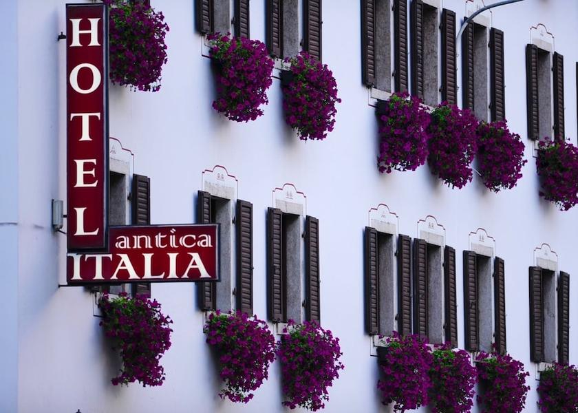 Trentino-Alto Adige Comano Terme Exterior Detail