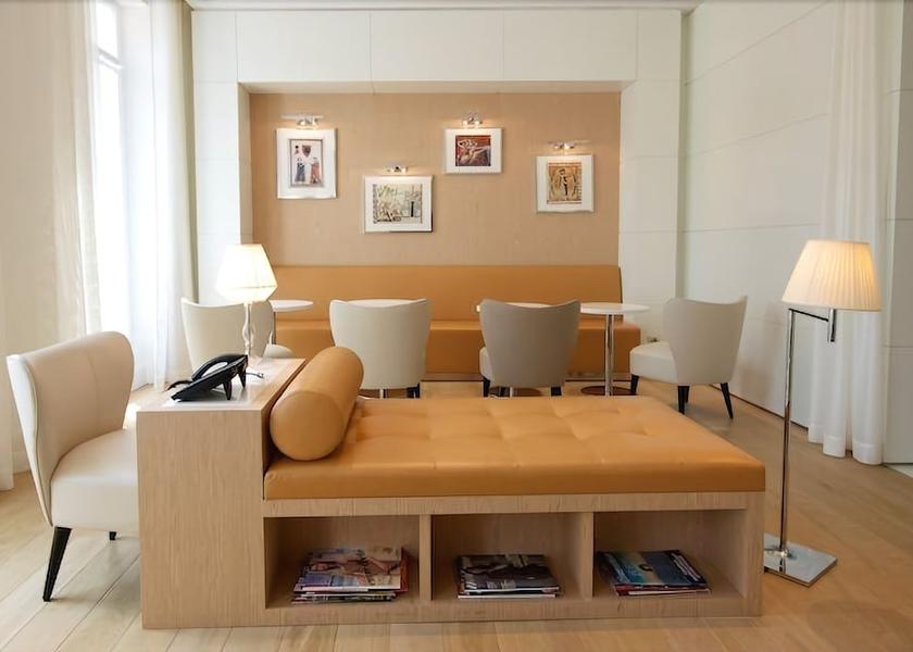 Ile-de-France Provins Lobby