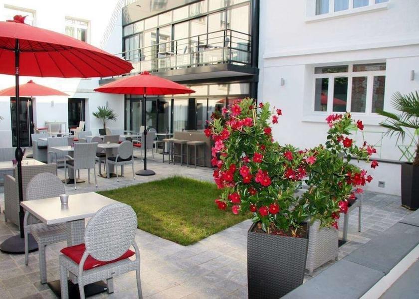 Ile-de-France Provins Exterior Detail