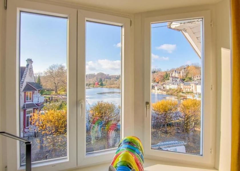 Hauts-de-France Pierrefonds Exterior Detail