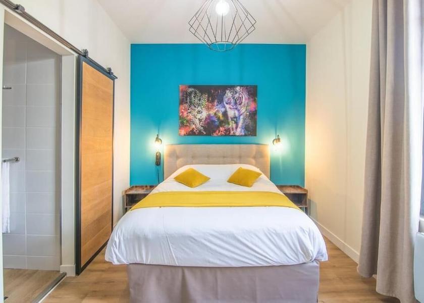 Hauts-de-France Pierrefonds Room