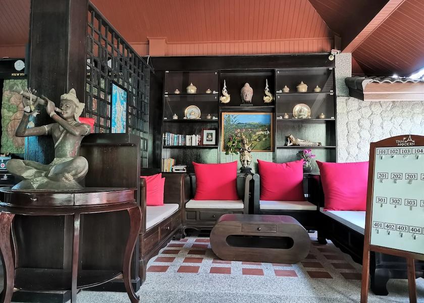 Phuket Chalong Lobby