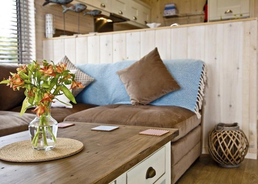 England Salcombe Interior Entrance