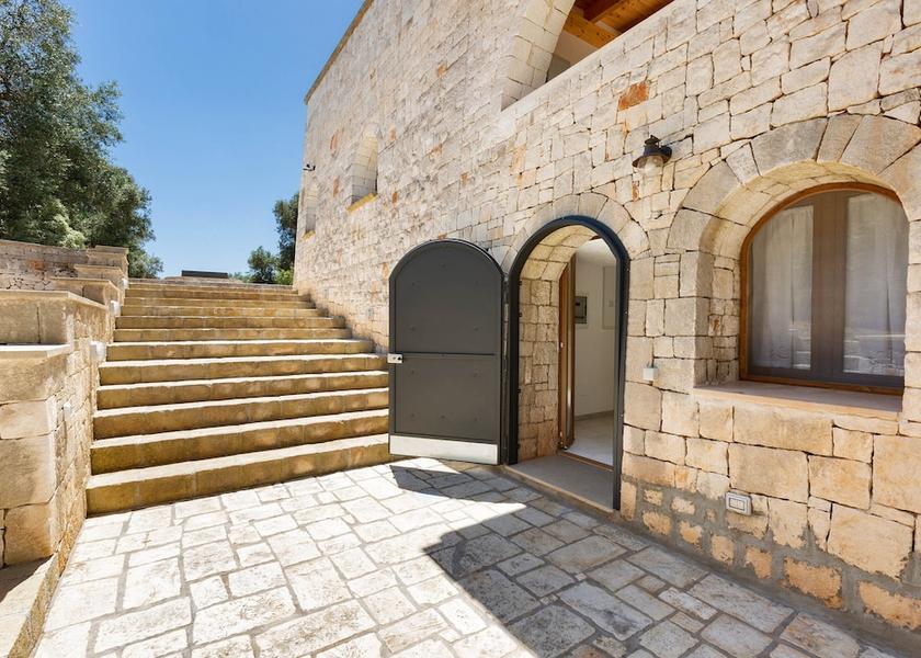 Puglia San Michele Salentino Exterior Detail