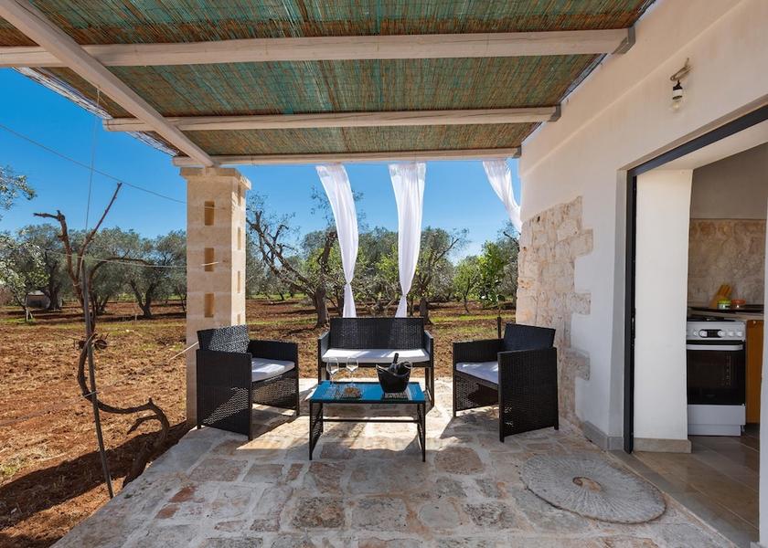 Puglia San Michele Salentino Property Grounds