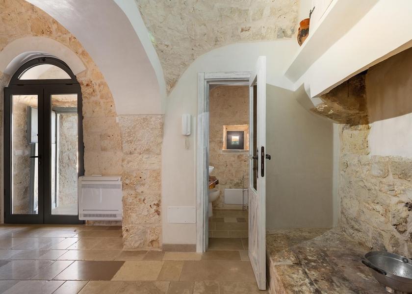 Puglia San Michele Salentino Interior Entrance