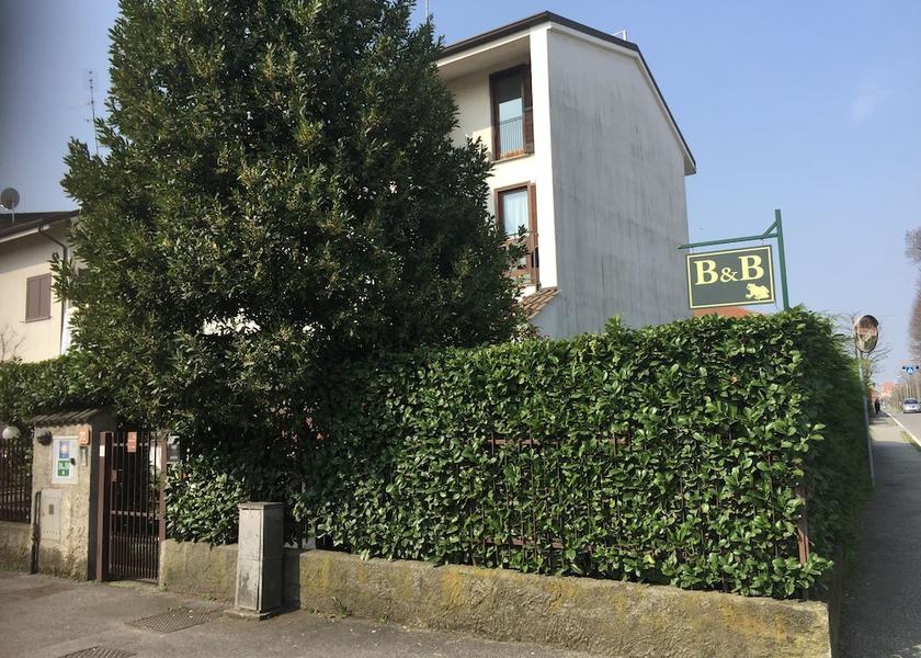 Lombardy Ornago Facade