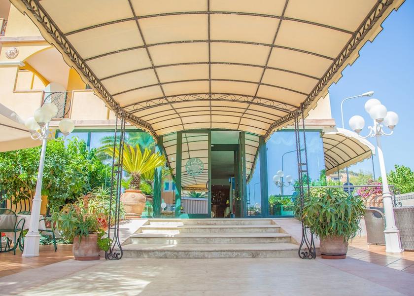 Marche Grottammare Entrance