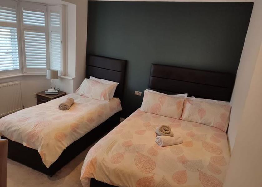 England Edgware Room
