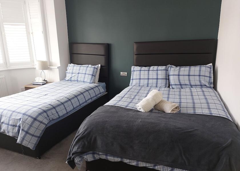 England Edgware Room