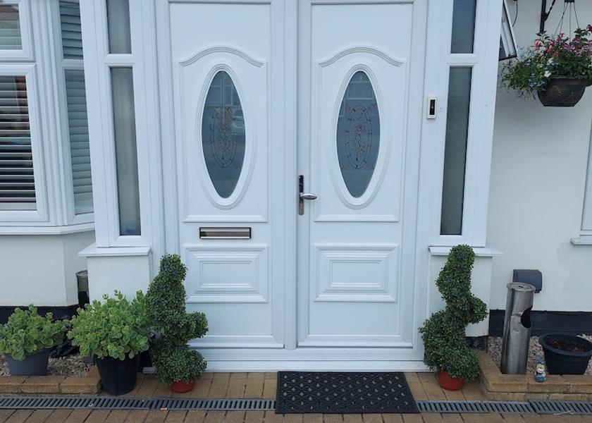 England Edgware Facade