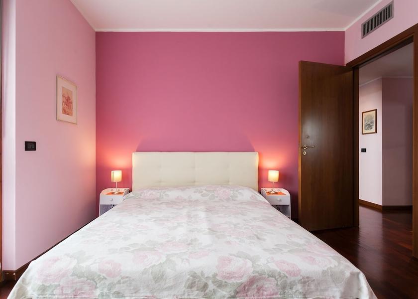 Lombardy Bollate Room