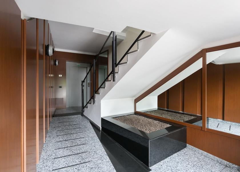 Lombardy Bollate Staircase