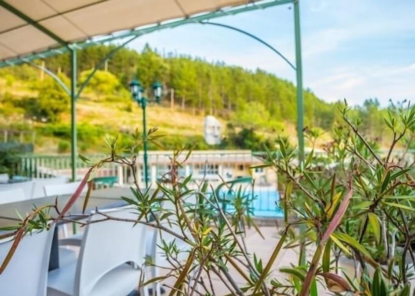 Auvergne-Rhone-Alpes Buis-les-Baronnies Terrace