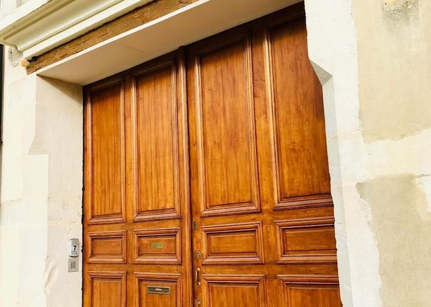 Bourgogne-Franche-Comte Meursault Exterior Detail