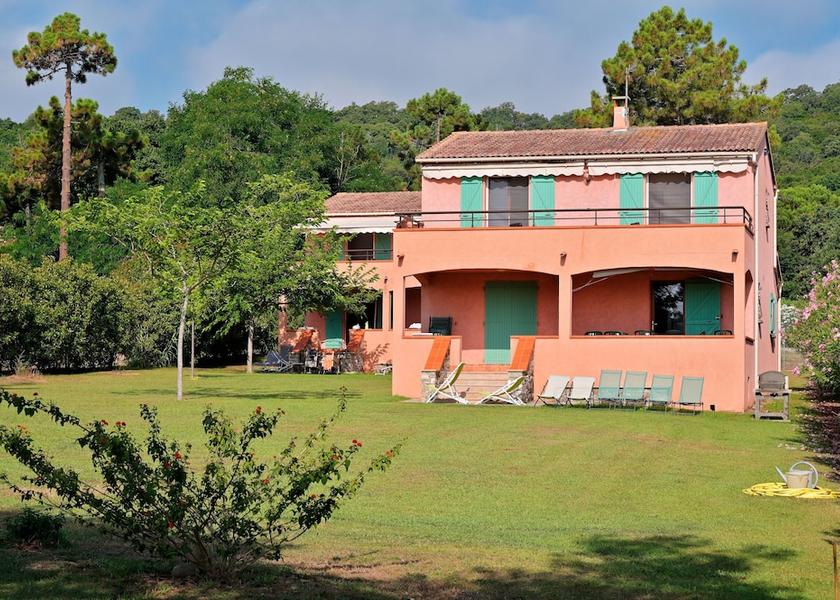 Corsica Poggio-Mezzana Room