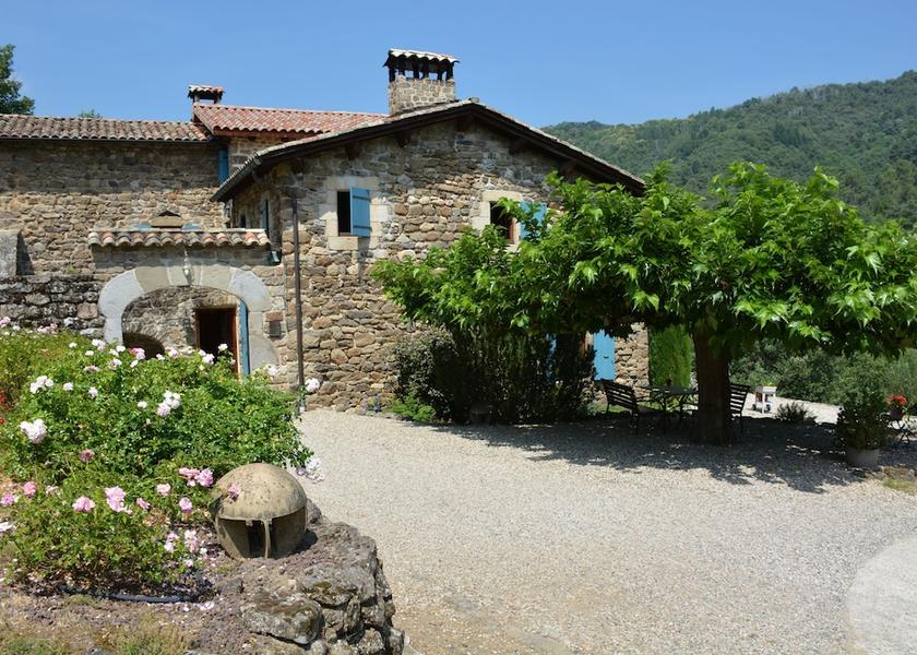 Occitanie Prades Exterior Detail