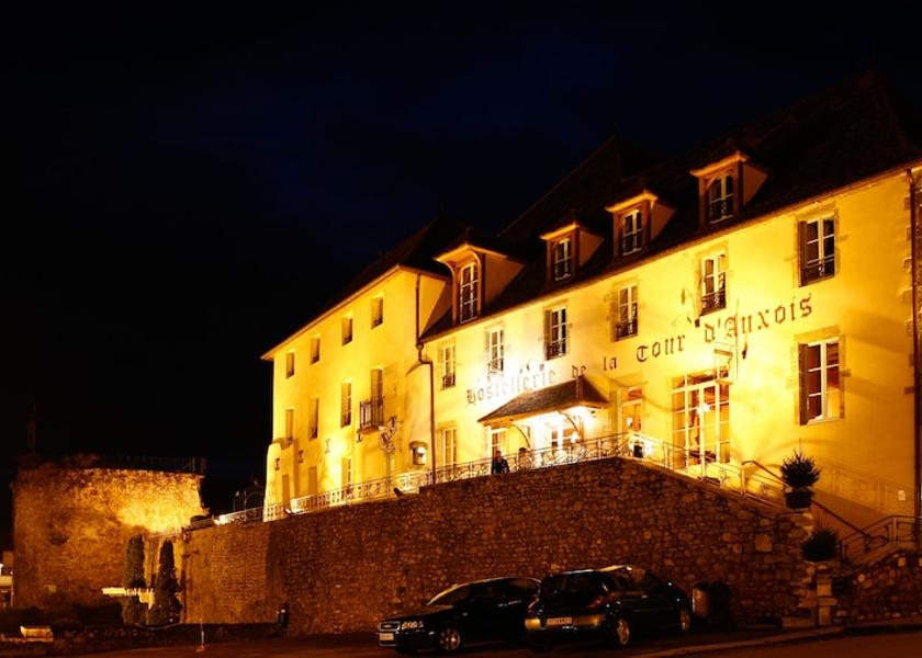 Bourgogne-Franche-Comte Saulieu Facade
