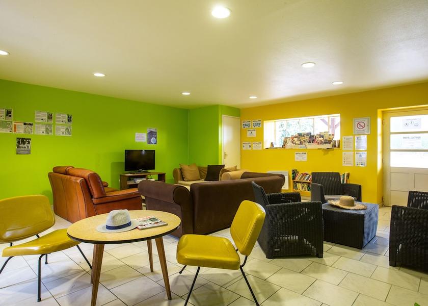 Bourgogne-Franche-Comte Saulieu Lobby