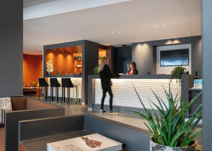 Auvergne-Rhone-Alpes Les Contamines-Montjoie Reception