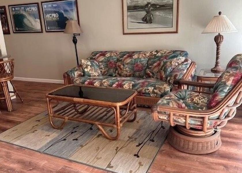 Hawaii Kahuku Living Area