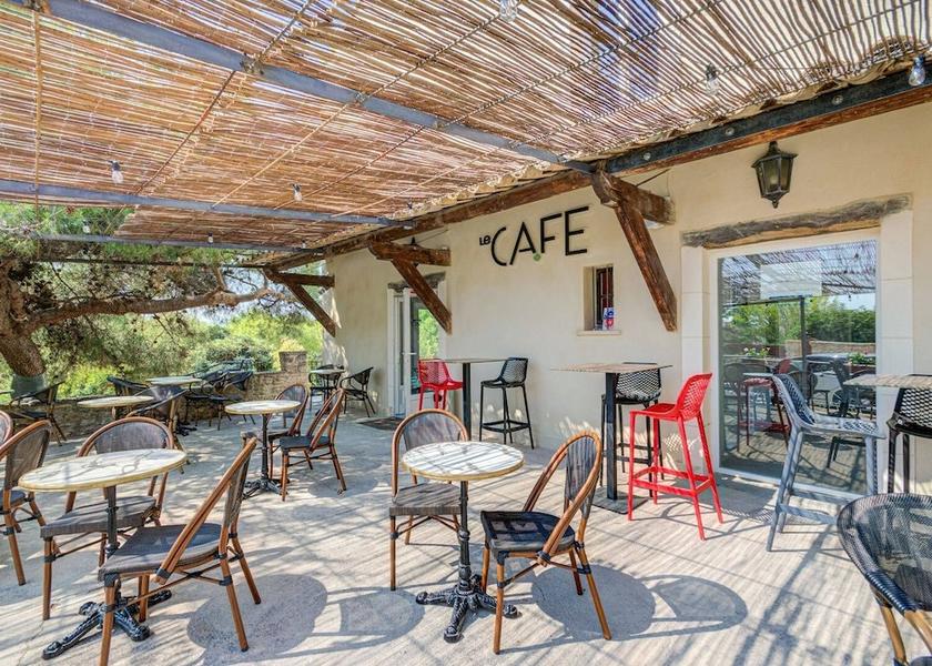 Provence - Alpes - Cote d'Azur Joucas Bar