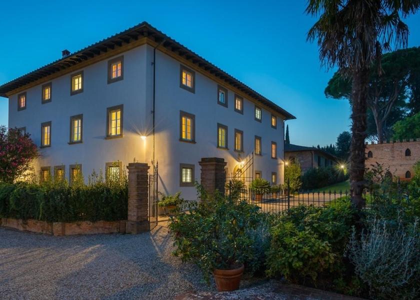 Tuscany Peccioli Room