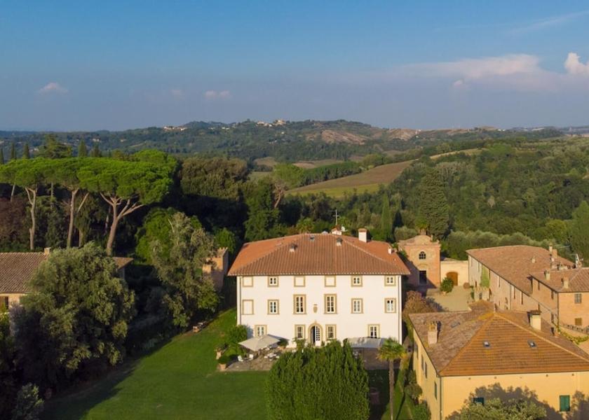 Tuscany Peccioli Room