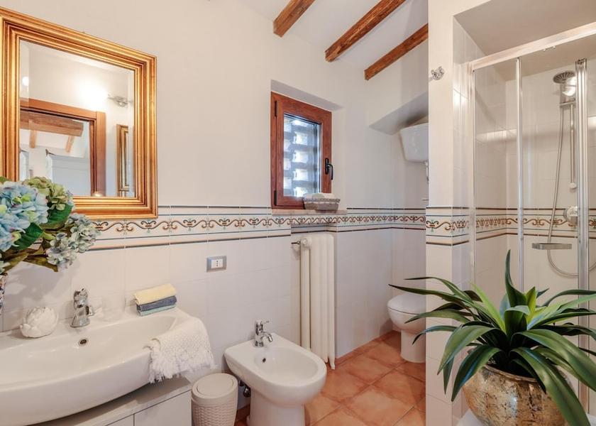 Tuscany Peccioli Room